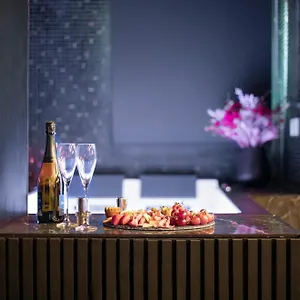 Nuit Romantique Jacuzzi Prive Toulouse